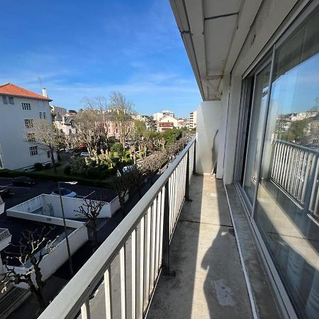 Appartement T4 Avec Parking, Balcon Et Proche Commerces A Biarritz - Fr-1-239-921 Esterno foto