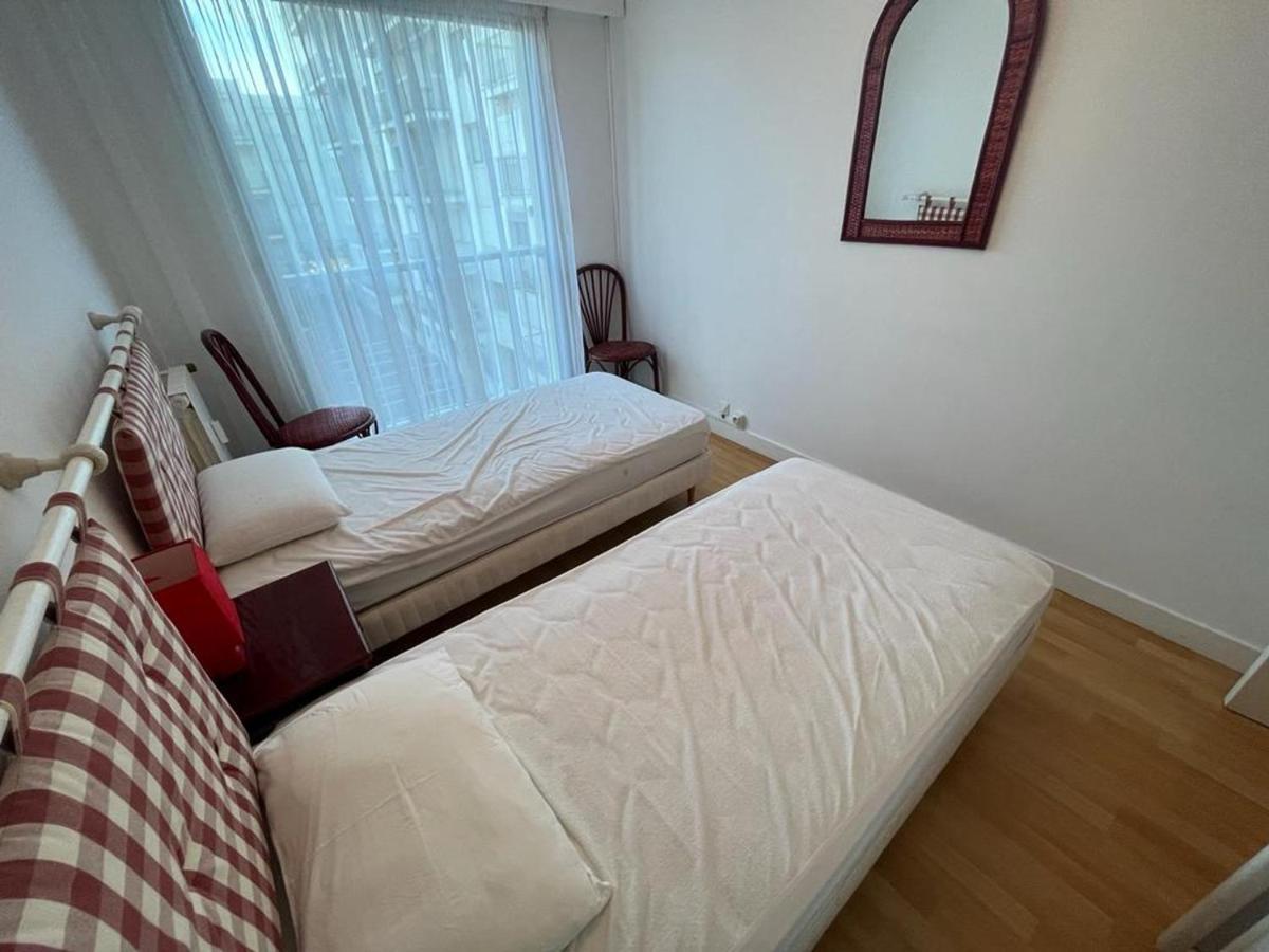 Appartement T4 Avec Parking, Balcon Et Proche Commerces A Biarritz - Fr-1-239-921 Esterno foto
