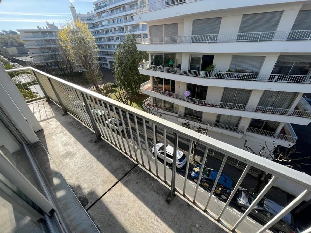 Appartement T4 Avec Parking, Balcon Et Proche Commerces A Biarritz - Fr-1-239-921 Esterno foto